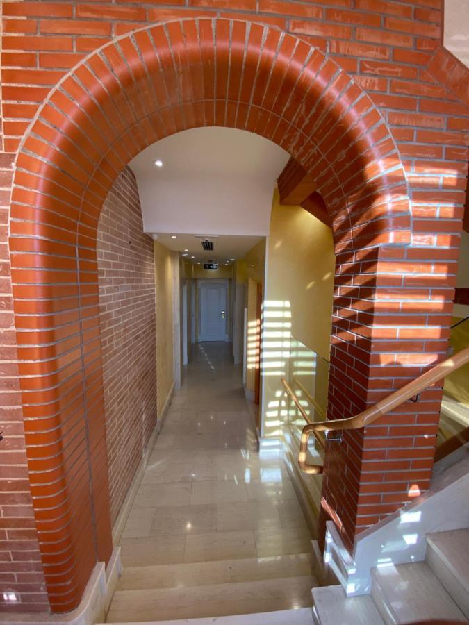 The Red Bricks Hotel Shkodër Exterior foto